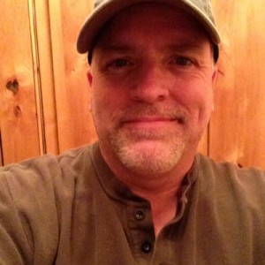 tom_bio_photo